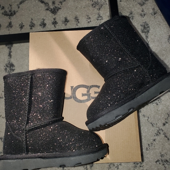 glitter toddler uggs